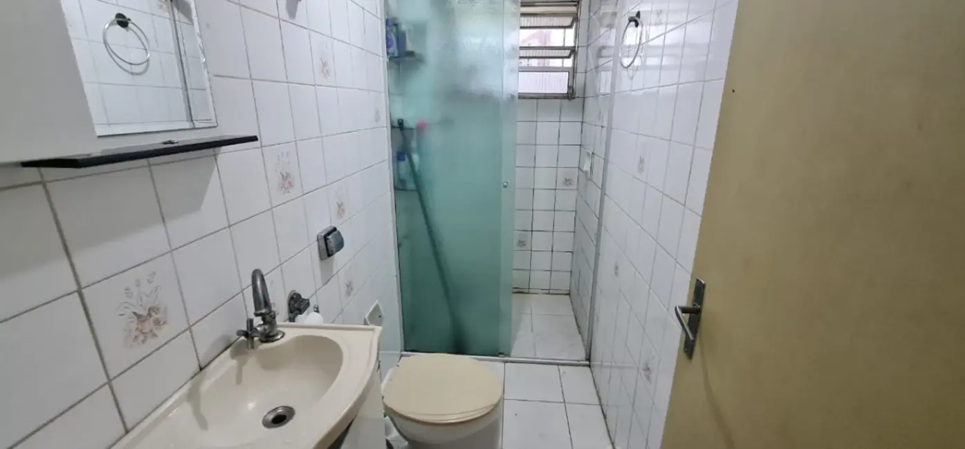 Apartamento com 2 quartos à venda, 49m2 em Aclimação, São Paulo - SP - imagem 2 Foto 2 de Apartamento com 2 quartos à venda, 49m2 em Aclimação, São Paulo - SP