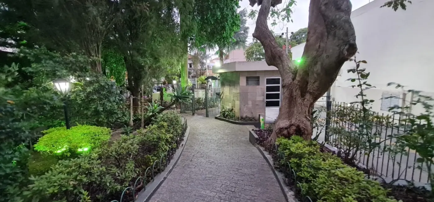 Apartamento com 2 quartos à venda, 49m2 em Aclimação, São Paulo - SP - imagem 1 Foto 1 de Apartamento com 2 quartos à venda, 49m2 em Aclimação, São Paulo - SP