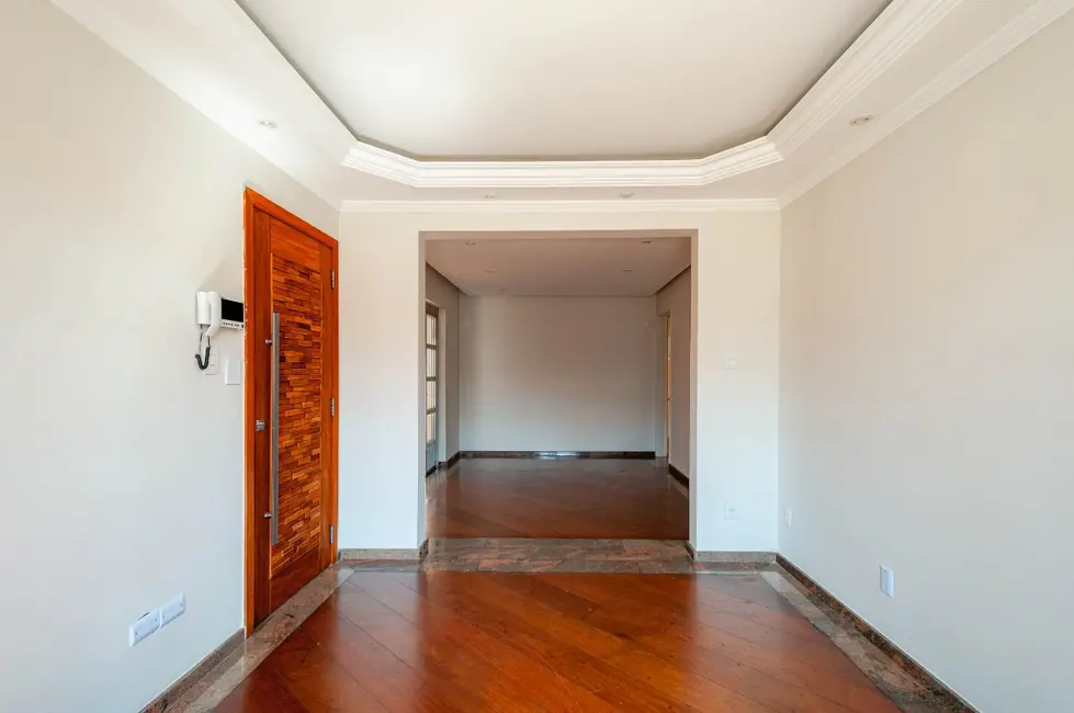 Casa com 4 quartos à venda, 240m2 em Vila Guilherme, São Paulo - SP - imagem 8 Foto 8 de Casa com 4 quartos à venda, 240m2 em Vila Guilherme, São Paulo - SP