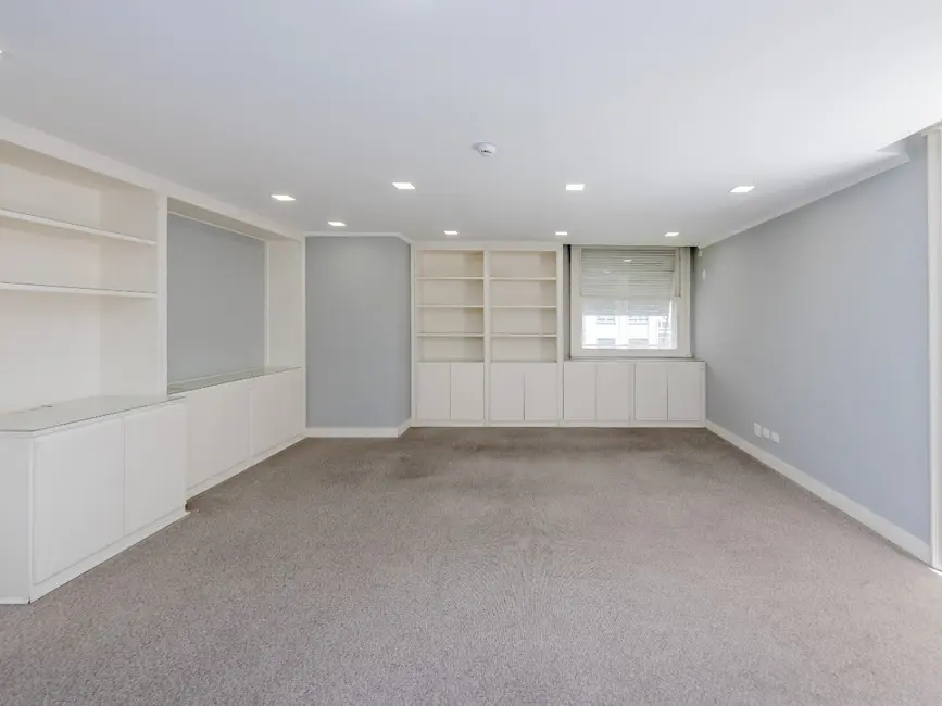 Foto 3 de Sala Comercial à venda, 260m2 em República, São Paulo - SP