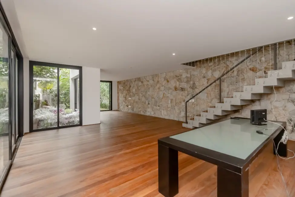 Foto 9 de Casa com 3 quartos à venda, 318m2 em Jardim Paulista, São Paulo - SP