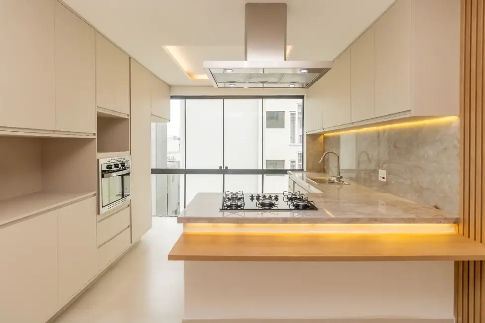 Cobertura com 3 quartos à venda, 166m2 em Vila Olímpia, São Paulo - SP - imagem 4 Foto 4 de Cobertura com 3 quartos à venda, 166m2 em Vila Olímpia, São Paulo - SP