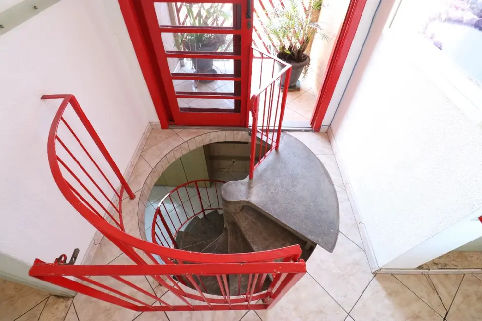 Foto 5 de Casa com 8 quartos à venda, 500m2 em Vila Ipojuca, São Paulo - SP