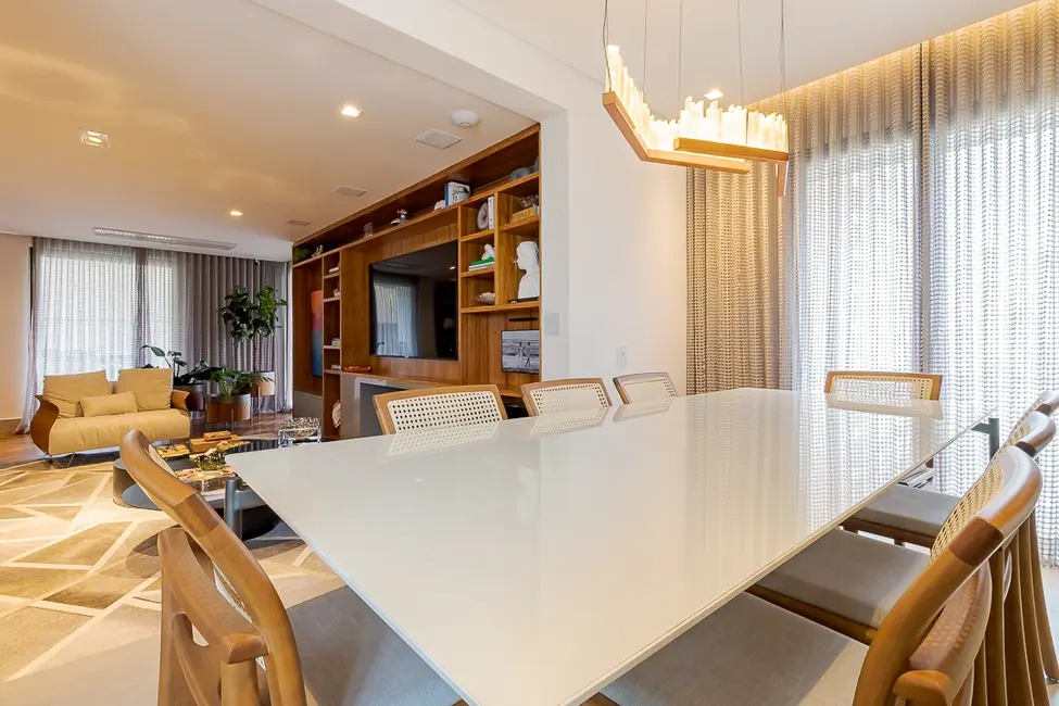 Apartamento com 3 quartos à venda, 195m2 em Higienópolis, São Paulo - SP - imagem 8 Foto 8 de Apartamento com 3 quartos à venda, 195m2 em Higienópolis, São Paulo - SP