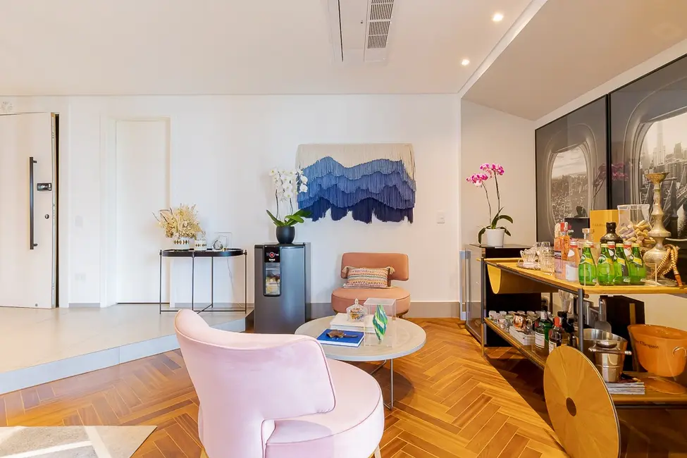 Apartamento com 3 quartos à venda, 195m2 em Higienópolis, São Paulo - SP - imagem 3 Foto 3 de Apartamento com 3 quartos à venda, 195m2 em Higienópolis, São Paulo - SP