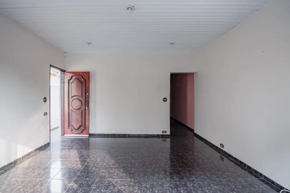 Foto 2 de Casa com 4 quartos à venda, 200m2 em Vila Anglo Brasileira, São Paulo - SP