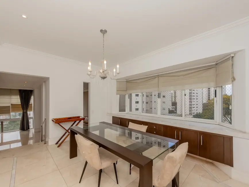 Apartamento com 4 quartos à venda, 273m2 em Jardim Fonte do Morumbi, São Paulo - SP - imagem 8 Foto 8 de Apartamento com 4 quartos à venda, 273m2 em Jardim Fonte do Morumbi, São Paulo - SP