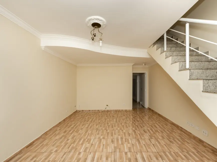 Sobrado com 3 quartos à venda, 145m2 em Vila Gustavo, São Paulo - SP - imagem 3 Foto 3 de Sobrado com 3 quartos à venda, 145m2 em Vila Gustavo, São Paulo - SP