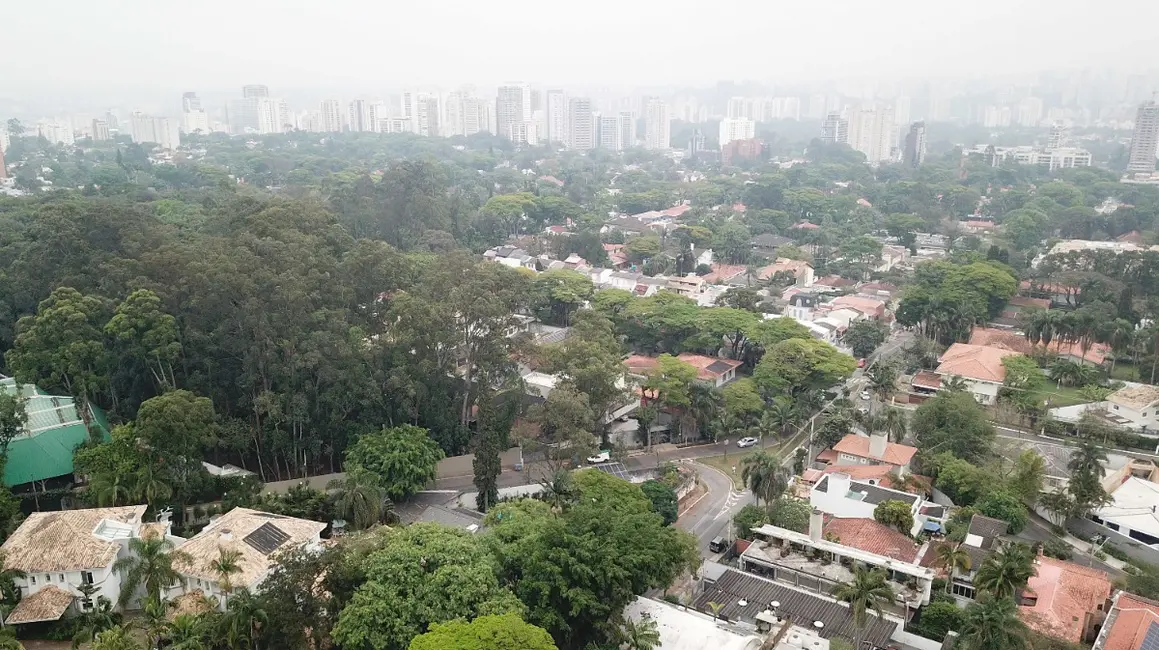 Casa com 5 quartos à venda, 460m2 em Santo Amaro, São Paulo - SP - imagem 9 Foto 9 de Casa com 5 quartos à venda, 460m2 em Santo Amaro, São Paulo - SP