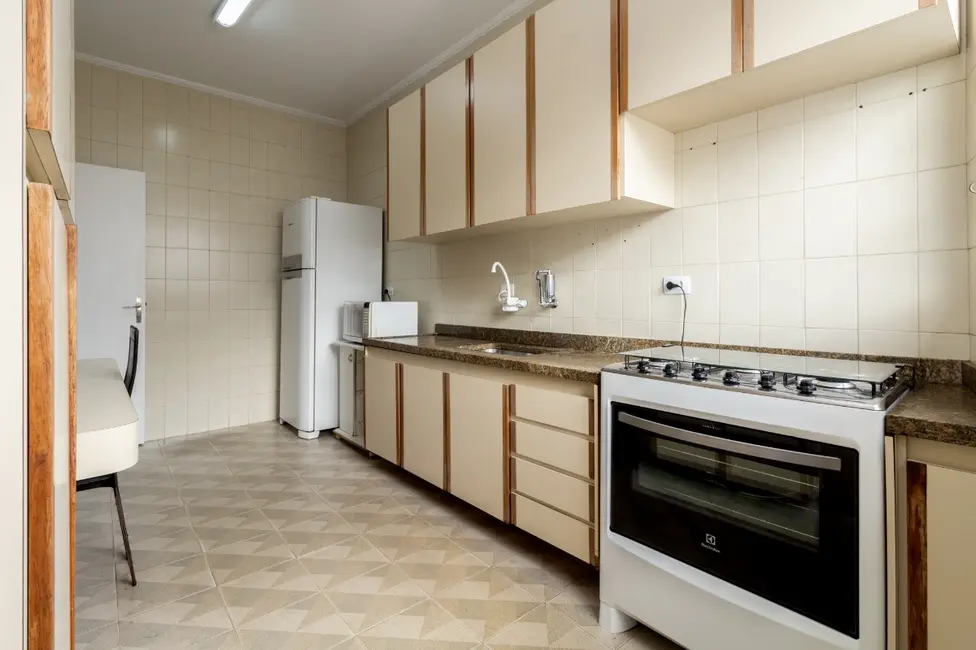 Foto 7 de Casa com 3 quartos à venda, 180m2 em Vila Conde do Pinhal, São Paulo - SP