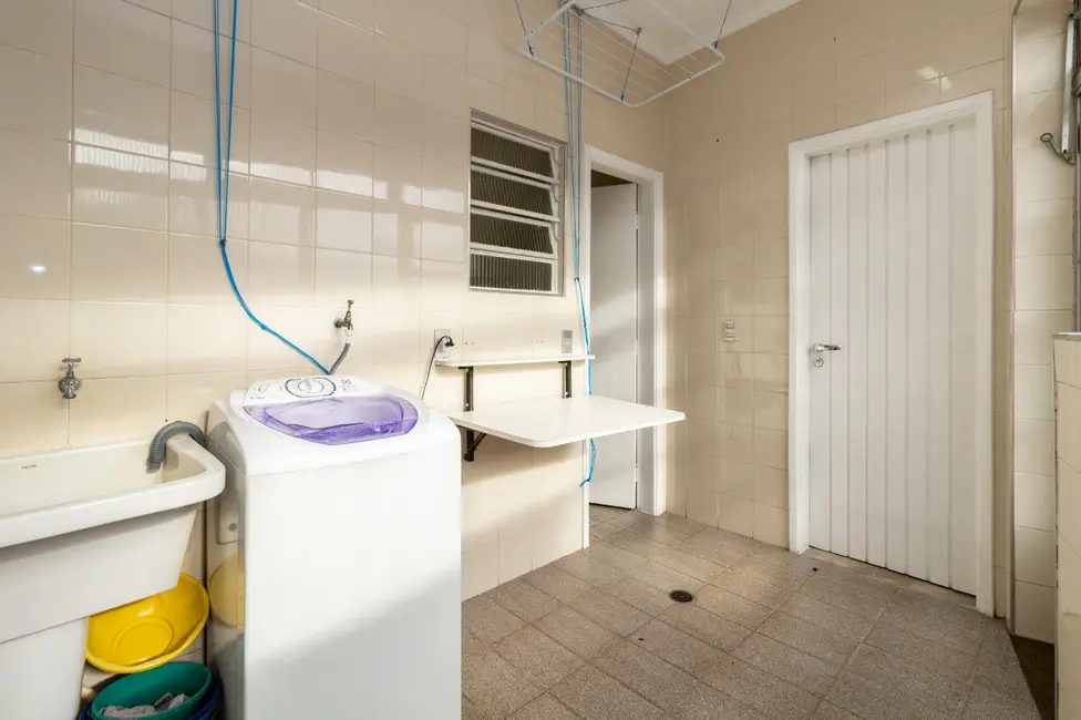 Foto 9 de Casa com 3 quartos à venda, 180m2 em Vila Conde do Pinhal, São Paulo - SP