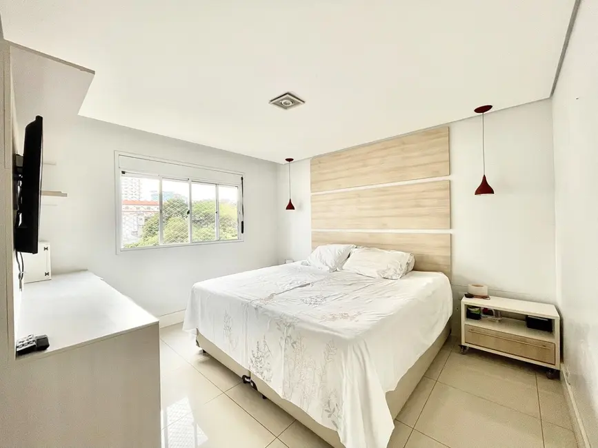 Apartamento com 3 quartos à venda, 192m2 em Aclimação, São Paulo - SP - imagem 5 Foto 5 de Apartamento com 3 quartos à venda, 192m2 em Aclimação, São Paulo - SP