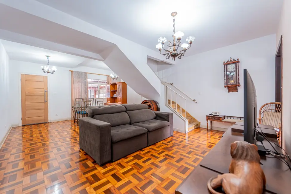 Casa com 3 quartos à venda, 180m2 em Planalto Paulista, São Paulo - SP - imagem 2 Foto 2 de Casa com 3 quartos à venda, 180m2 em Planalto Paulista, São Paulo - SP