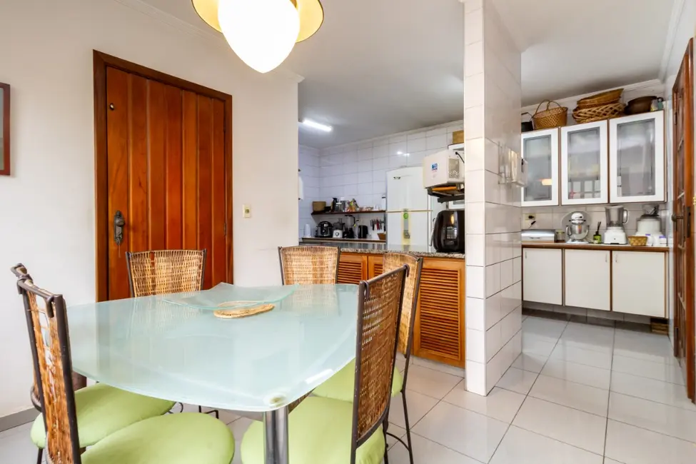 Foto 6 de Sobrado com 4 quartos à venda, 199m2 em Jardim das Vertentes, São Paulo - SP