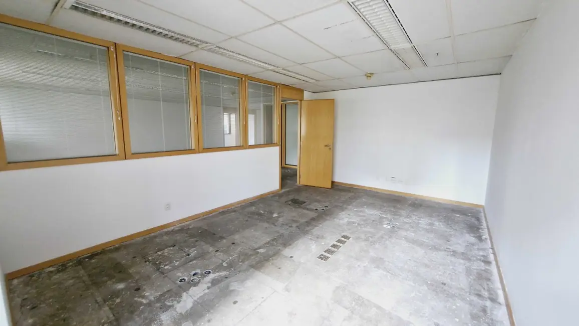 Sala Comercial à venda, 195m2 em Cidade Monções, São Paulo - SP - imagem 6 Foto 6 de Sala Comercial à venda, 195m2 em Cidade Monções, São Paulo - SP