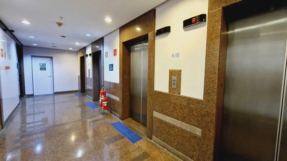 Sala Comercial à venda, 195m2 em Cidade Monções, São Paulo - SP - imagem 4 Foto 4 de Sala Comercial à venda, 195m2 em Cidade Monções, São Paulo - SP