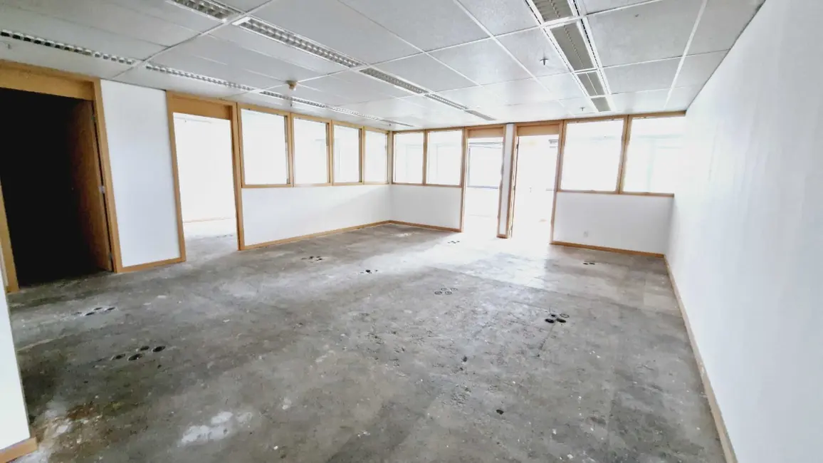Sala Comercial à venda, 195m2 em Cidade Monções, São Paulo - SP - imagem 5 Foto 5 de Sala Comercial à venda, 195m2 em Cidade Monções, São Paulo - SP