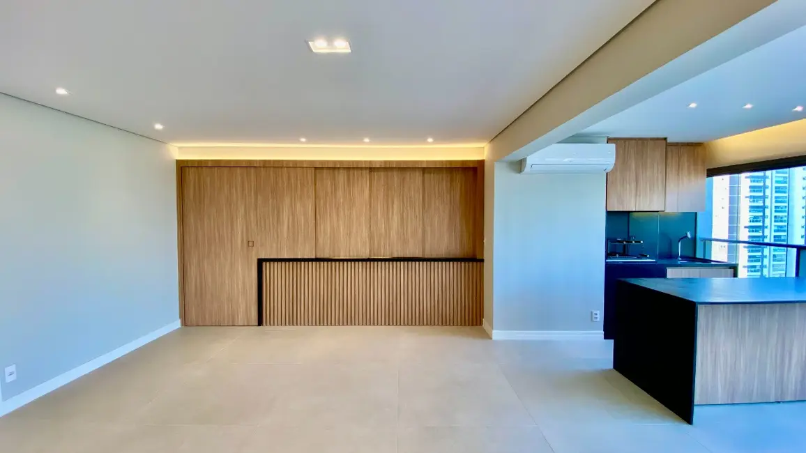 Foto 1 de Apartamento com 3 quartos à venda, 130m2 em Jardim das Acácias, São Paulo - SP