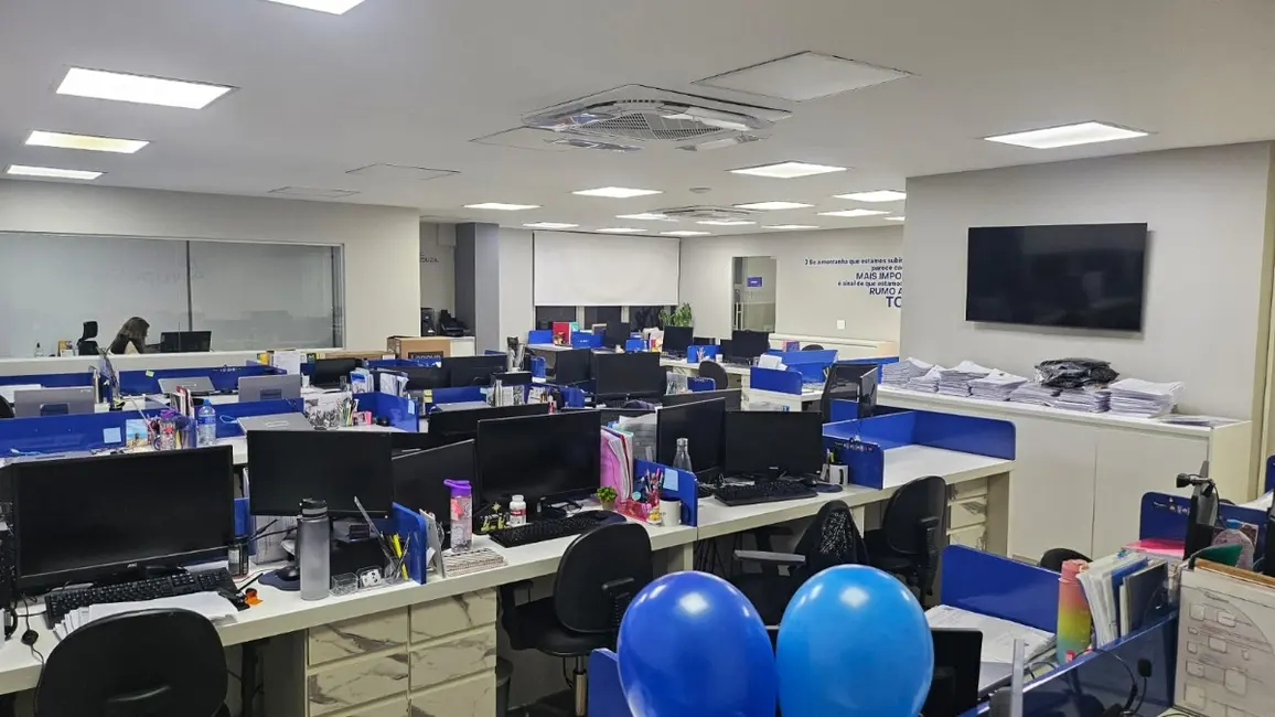 Foto 1 de Sala Comercial à venda, 244m2 em Jardim Paulistano, São Paulo - SP