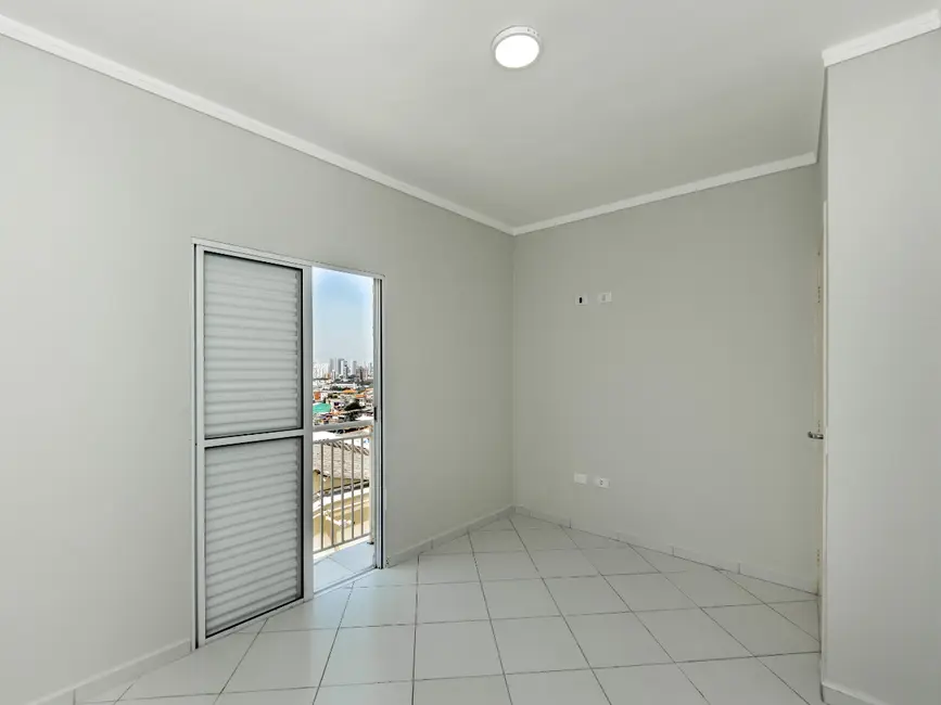 Foto 2 de Casa com 2 quartos à venda, 78m2 em Vila dos Remédios, São Paulo - SP