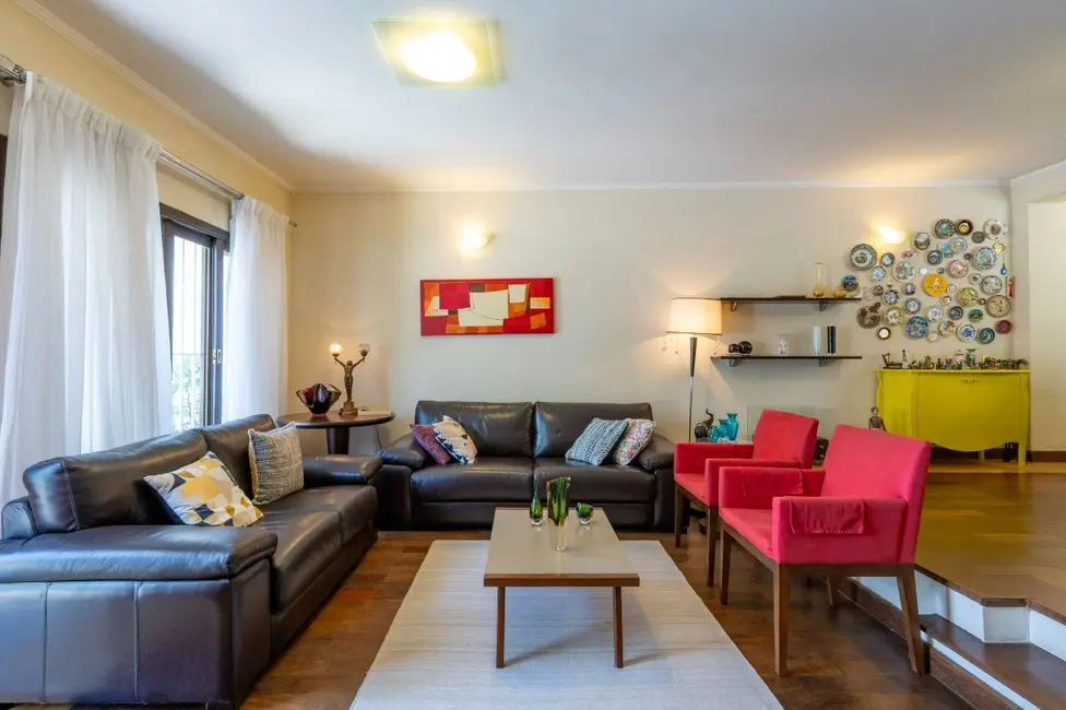 Casa com 4 quartos à venda, 240m2 em São Paulo - SP - imagem 5 Foto 5 de Casa com 4 quartos à venda, 240m2 em São Paulo - SP