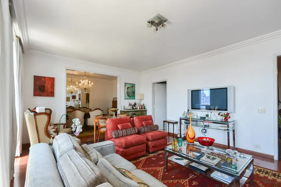 Apartamento com 3 quartos à venda, 193m2 em Santa Cecília, São Paulo - SP - imagem 3 Foto 3 de Apartamento com 3 quartos à venda, 193m2 em Santa Cecília, São Paulo - SP