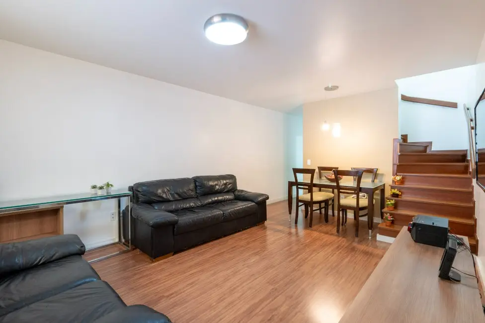 Casa com 3 quartos à venda, 134m2 em Jardim Santos Dumont, São Paulo - SP - imagem 6 Foto 6 de Casa com 3 quartos à venda, 134m2 em Jardim Santos Dumont, São Paulo - SP