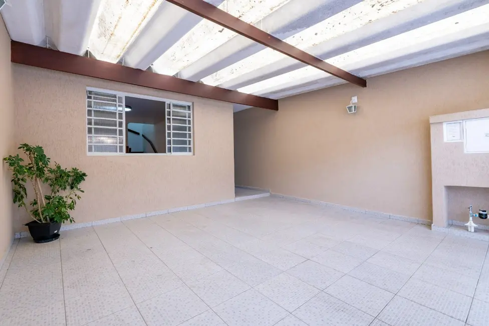 Casa com 3 quartos à venda, 134m2 em Jardim Santos Dumont, São Paulo - SP - imagem 4 Foto 4 de Casa com 3 quartos à venda, 134m2 em Jardim Santos Dumont, São Paulo - SP