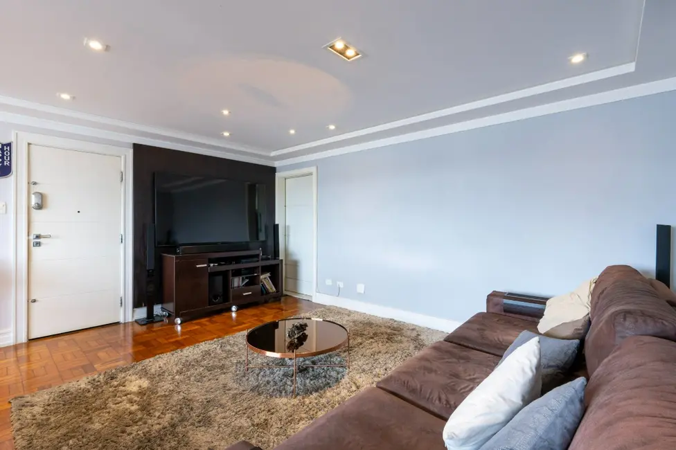 Apartamento com 4 quartos à venda, 155m2 em Santo Amaro, São Paulo - SP - imagem 5 Foto 5 de Apartamento com 4 quartos à venda, 155m2 em Santo Amaro, São Paulo - SP