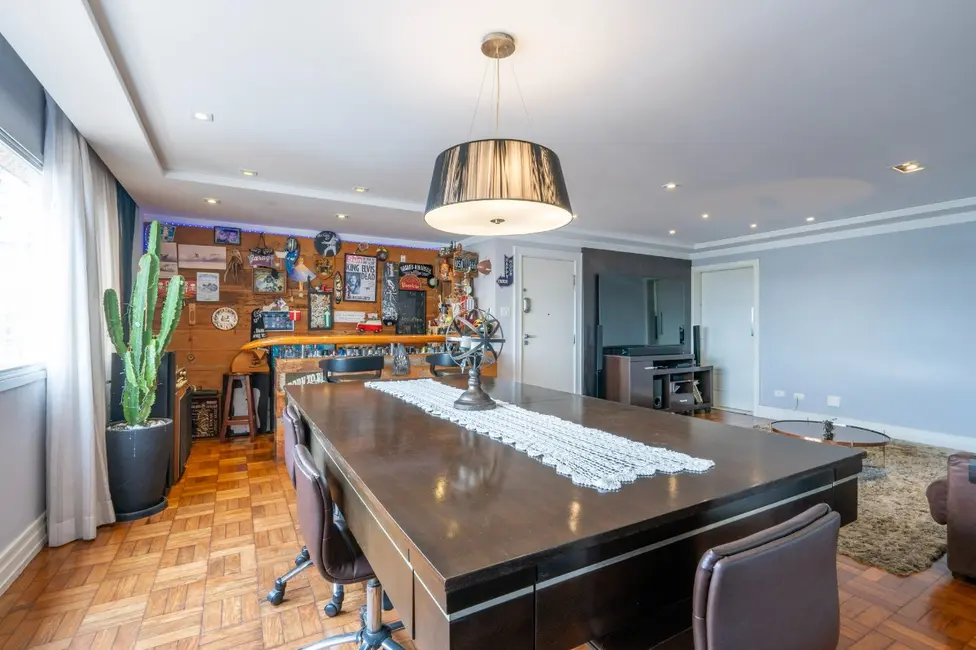 Apartamento com 4 quartos à venda, 155m2 em Santo Amaro, São Paulo - SP - imagem 8 Foto 8 de Apartamento com 4 quartos à venda, 155m2 em Santo Amaro, São Paulo - SP