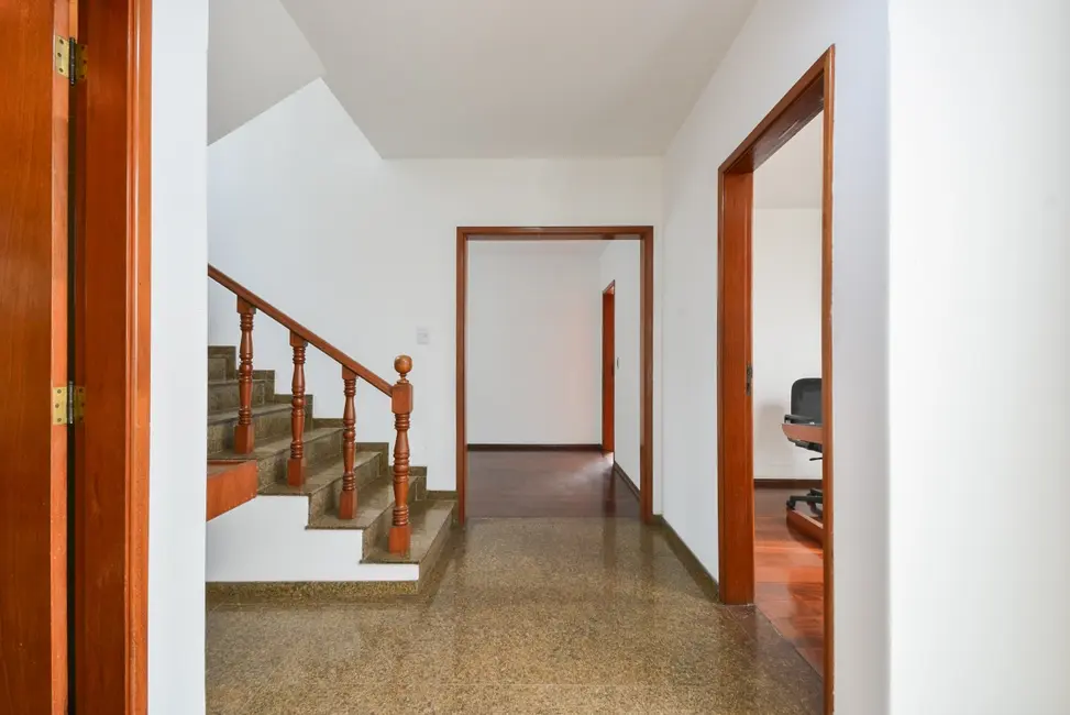 Sobrado com 4 quartos à venda, 331m2 em Planalto Paulista, São Paulo - SP - imagem 7 Foto 7 de Sobrado com 4 quartos à venda, 331m2 em Planalto Paulista, São Paulo - SP