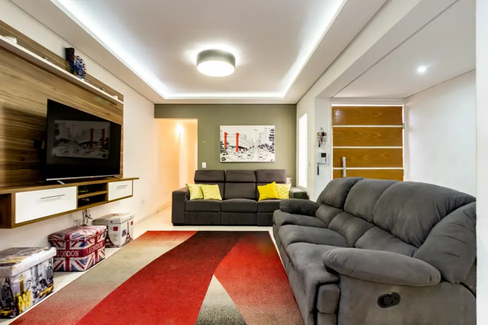 Foto 1 de Casa com 4 quartos à venda, 150m2 em Vila Mangalot, São Paulo - SP