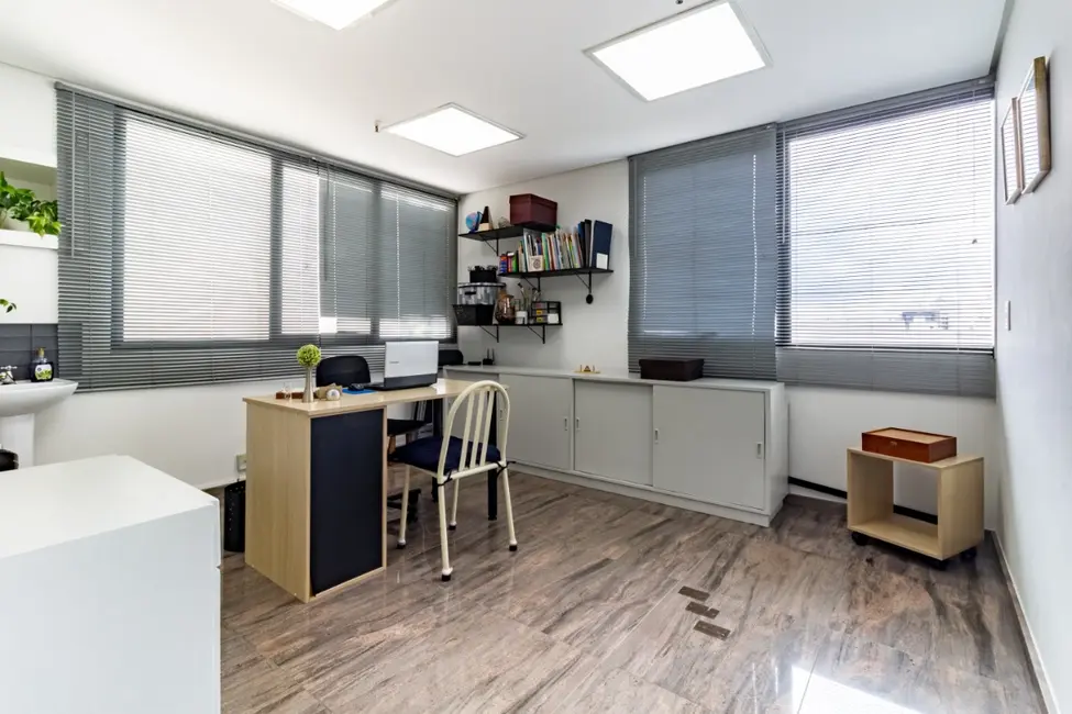 Sala Comercial à venda, 35m2 em Bela Vista, São Paulo - SP - imagem 3 Foto 3 de Sala Comercial à venda, 35m2 em Bela Vista, São Paulo - SP