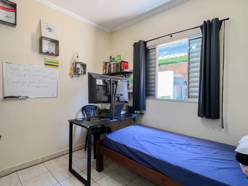 Casa com 3 quartos à venda, 300m2 em Jardim Catarina, São Paulo - SP - imagem 4 Foto 4 de Casa com 3 quartos à venda, 300m2 em Jardim Catarina, São Paulo - SP