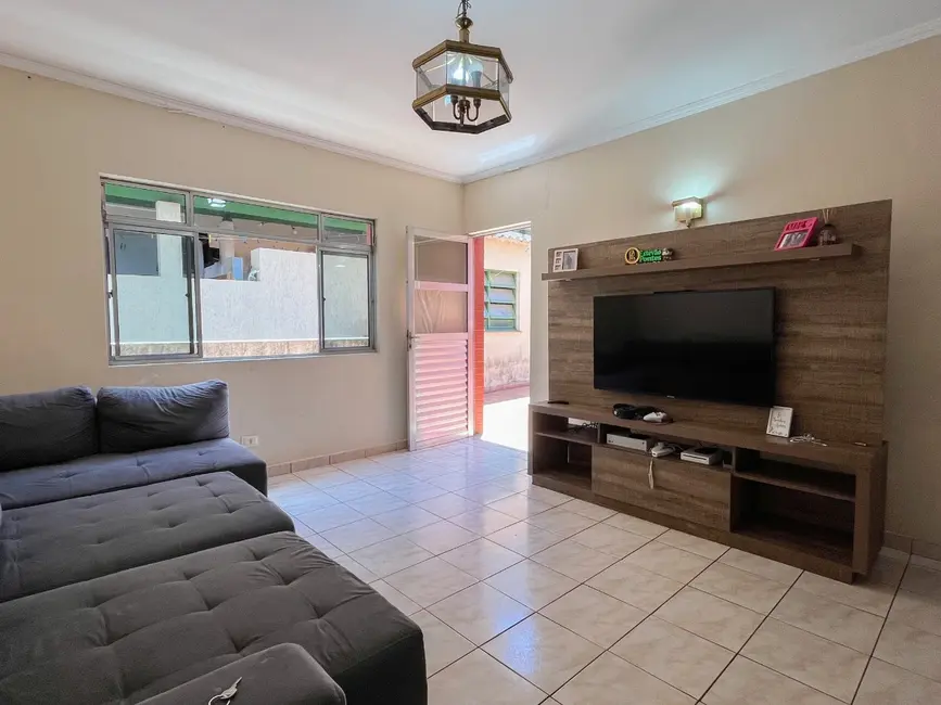 Casa com 3 quartos à venda, 300m2 em Jardim Catarina, São Paulo - SP - imagem 3 Foto 3 de Casa com 3 quartos à venda, 300m2 em Jardim Catarina, São Paulo - SP