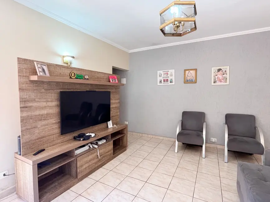 Casa com 3 quartos à venda, 300m2 em Jardim Catarina, São Paulo - SP - imagem 2 Foto 2 de Casa com 3 quartos à venda, 300m2 em Jardim Catarina, São Paulo - SP