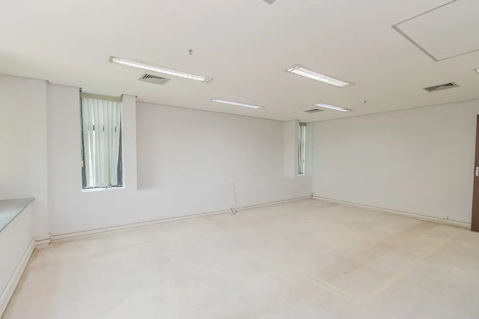 Sala Comercial à venda, 45m2 em Vila Olímpia, São Paulo - SP - imagem 5 Foto 5 de Sala Comercial à venda, 45m2 em Vila Olímpia, São Paulo - SP