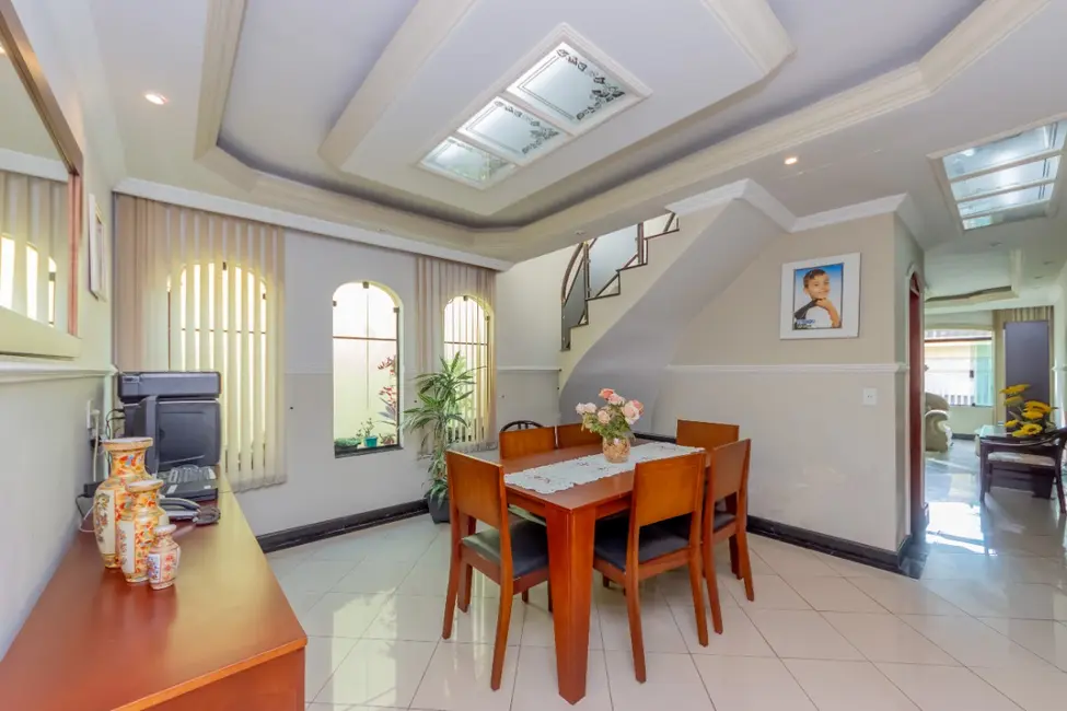 Sobrado com 3 quartos à venda, 322m2 em Vila Alpina, São Paulo - SP - imagem 5 Foto 5 de Sobrado com 3 quartos à venda, 322m2 em Vila Alpina, São Paulo - SP