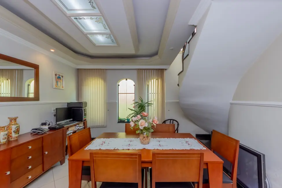 Sobrado com 3 quartos à venda, 322m2 em Vila Alpina, São Paulo - SP - imagem 7 Foto 7 de Sobrado com 3 quartos à venda, 322m2 em Vila Alpina, São Paulo - SP