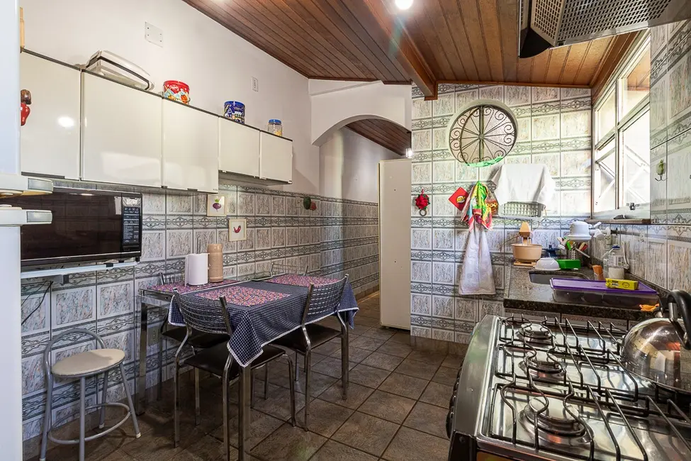 Casa de Vila com 5 quartos à venda, 311m2 em Vila Brasilina, São Paulo - SP - imagem 3 Foto 3 de Casa de Vila com 5 quartos à venda, 311m2 em Vila Brasilina, São Paulo - SP