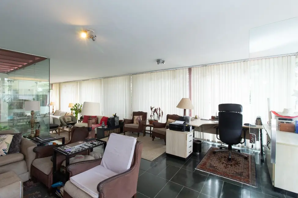 Casa com 5 quartos à venda, 330m2 em Planalto Paulista, São Paulo - SP - imagem 6 Foto 6 de Casa com 5 quartos à venda, 330m2 em Planalto Paulista, São Paulo - SP