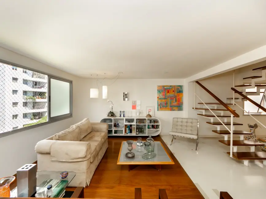 Foto 2 de Apartamento com 2 quartos à venda, 270m2 em Itaim Bibi, São Paulo - SP