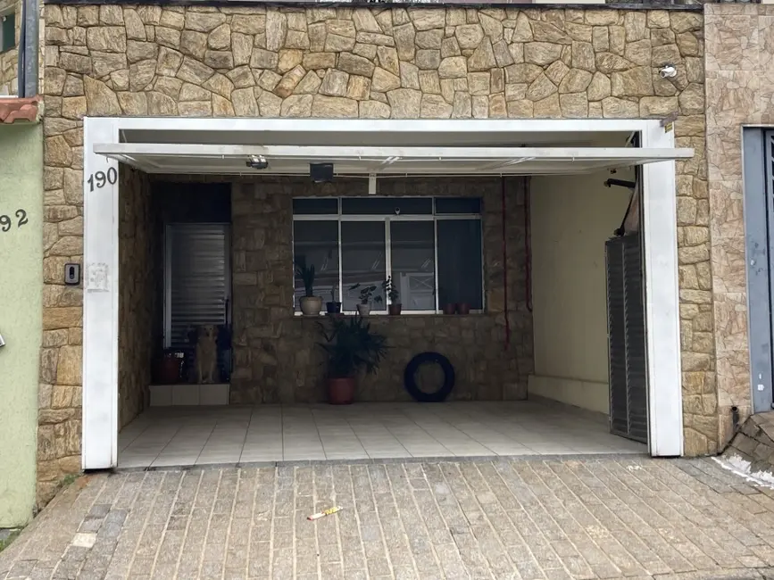 Sobrado com 3 quartos à venda, 150m2 em Vila Libanesa, São Paulo - SP - imagem 2 Foto 2 de Sobrado com 3 quartos à venda, 150m2 em Vila Libanesa, São Paulo - SP