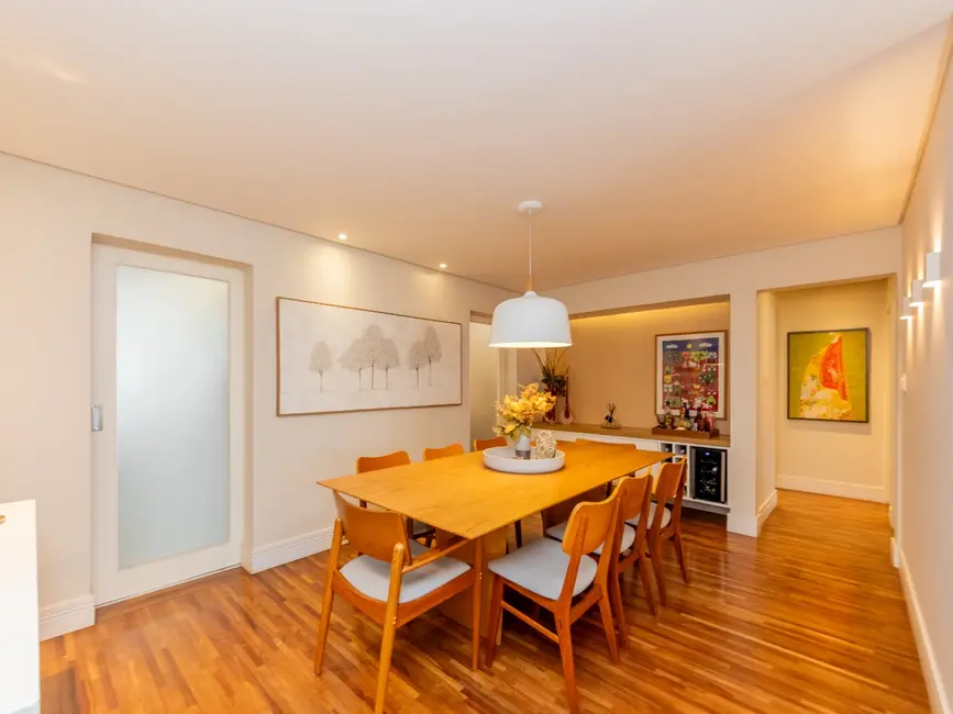 Apartamento com 3 quartos à venda, 141m2 em Itaim Bibi, São Paulo - SP - imagem 8 Foto 8 de Apartamento com 3 quartos à venda, 141m2 em Itaim Bibi, São Paulo - SP