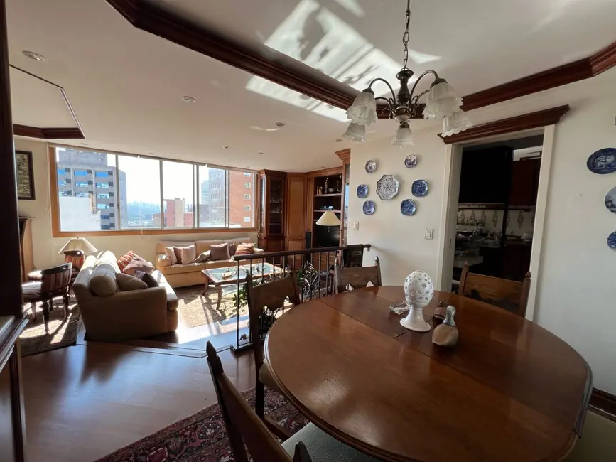 Apartamento com 3 quartos à venda, 126m2 em Santa Cecília, São Paulo - SP - imagem 5 Foto 5 de Apartamento com 3 quartos à venda, 126m2 em Santa Cecília, São Paulo - SP