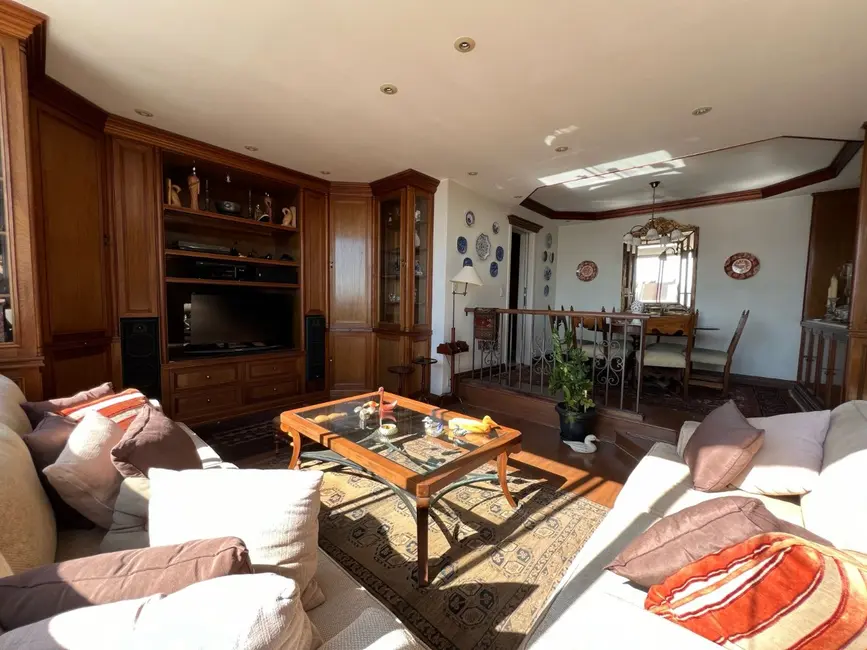 Apartamento com 3 quartos à venda, 126m2 em Santa Cecília, São Paulo - SP - imagem 2 Foto 2 de Apartamento com 3 quartos à venda, 126m2 em Santa Cecília, São Paulo - SP