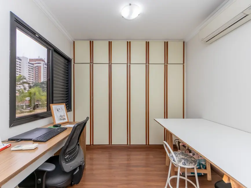 Apartamento com 3 quartos à venda, 101m2 em Indianópolis, São Paulo - SP - imagem 9 Foto 9 de Apartamento com 3 quartos à venda, 101m2 em Indianópolis, São Paulo - SP