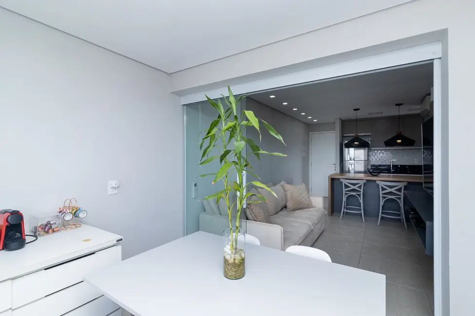 Foto 2 de Apartamento com 2 quartos à venda, 56m2 em Vila Genioli, São Paulo - SP