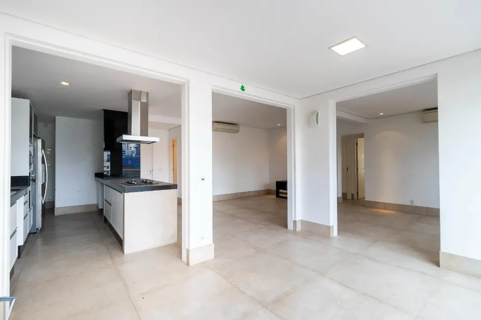 Apartamento com 2 quartos à venda, 112m2 em Vila Nova Conceição, São Paulo - SP - imagem 3 Foto 3 de Apartamento com 2 quartos à venda, 112m2 em Vila Nova Conceição, São Paulo - SP