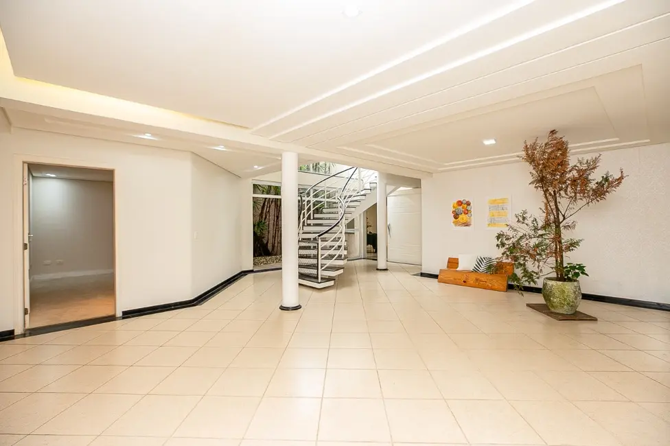 Casa com 5 quartos à venda, 454m2 em Alto da Boa Vista, São Paulo - SP - imagem 5 Foto 5 de Casa com 5 quartos à venda, 454m2 em Alto da Boa Vista, São Paulo - SP